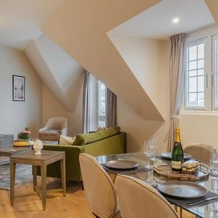 Luxury Penthouse - Castle Views - 2 Bed & Parking Apartment Windsor Ngoại thất bức ảnh